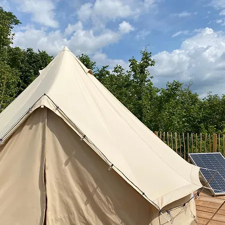 La Nocciolaia Glamping Di Langa *