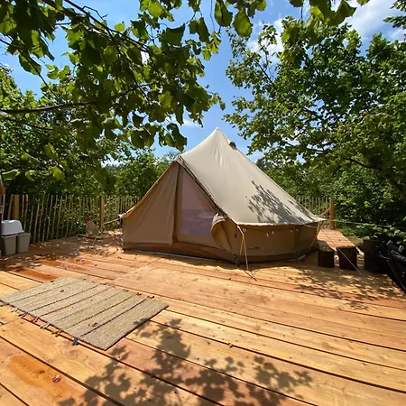 La Nocciolaia Glamping Luxury tent Lequio Tanaro